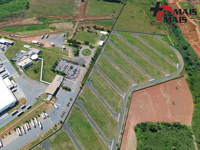 Área para Venda em Paulínia - 4