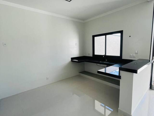 Casa para Venda em Hortolândia - 3