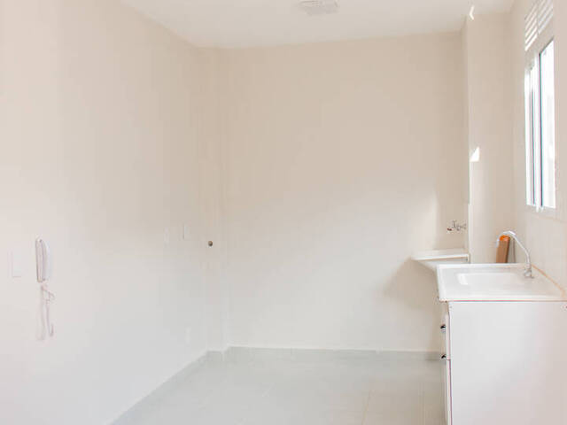 Apartamento para Venda em Hortolândia - 3