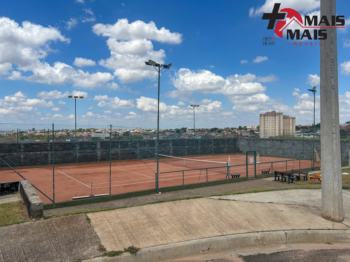 Casa à venda no Condomínio Residencial Engenho Velho - Nova Odessa