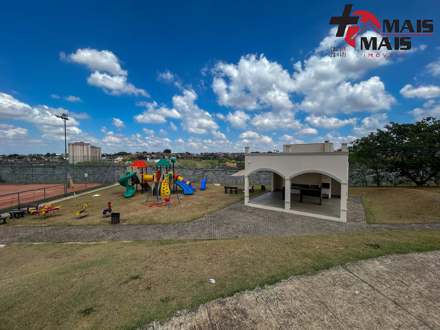 Casa à venda no Condomínio Residencial Engenho Velho - Nova Odessa