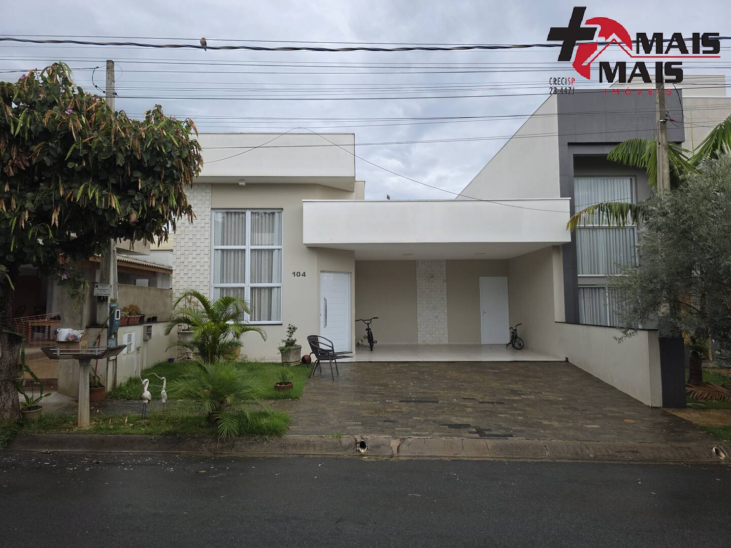 Casa no Condomínio Mônaco, 3 quartos e churrasqueira - Hortolândia