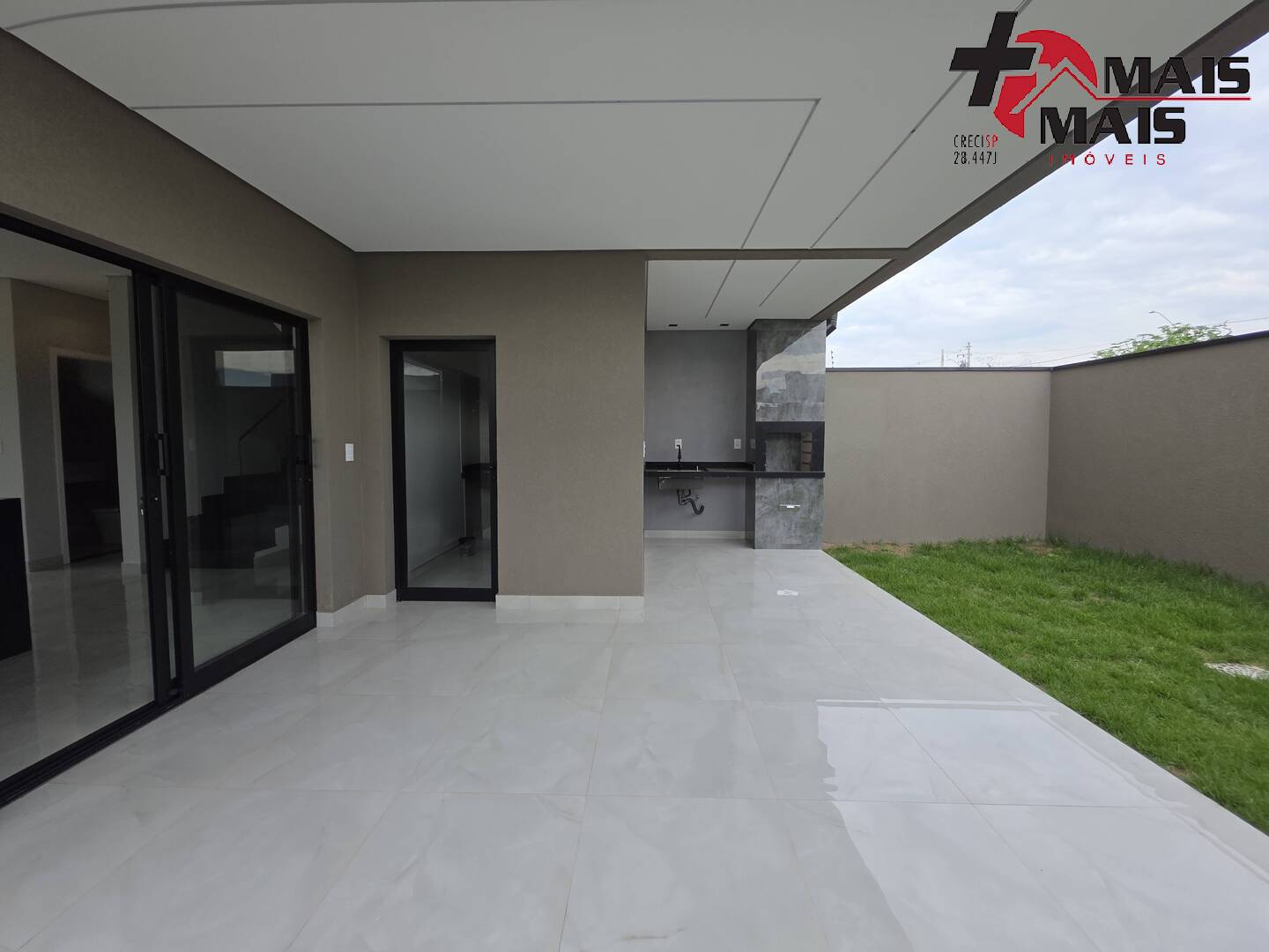 Casa Sobrado à venda no Bairro Parque Bella Ville - Hortolândia
