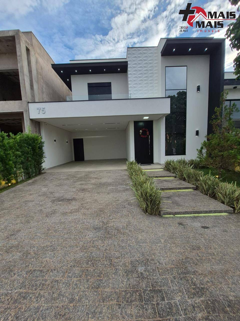 Casa Sobrado à venda no Condomínio Olívio Franceschini – Hortolândia